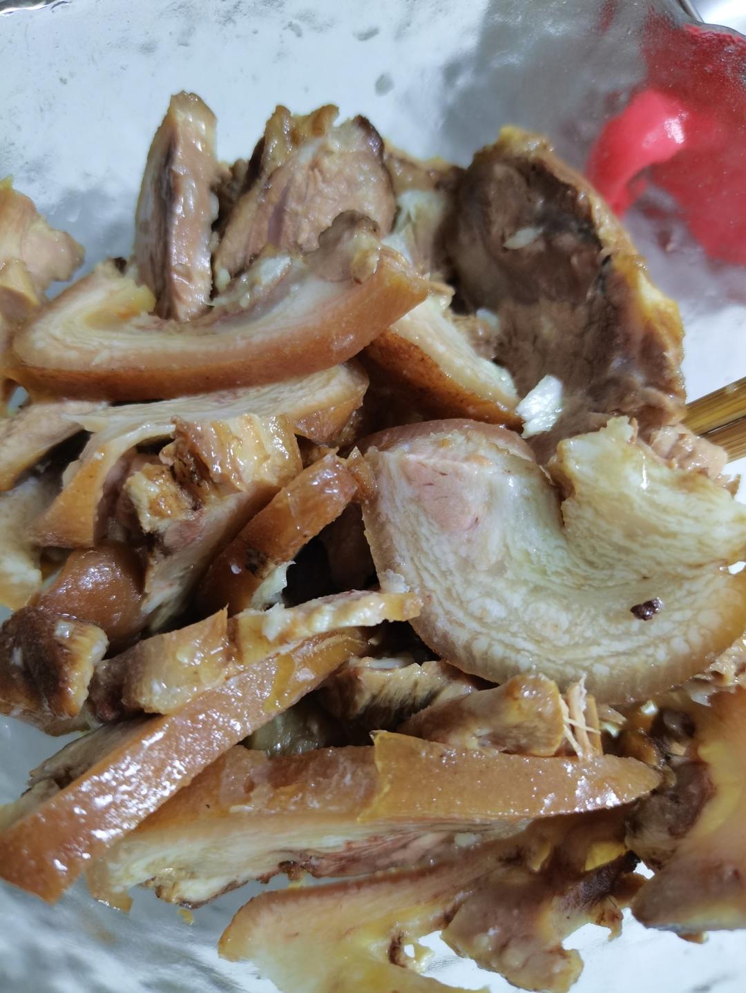 【红烧肘子】（家庭版卤蹄膀）