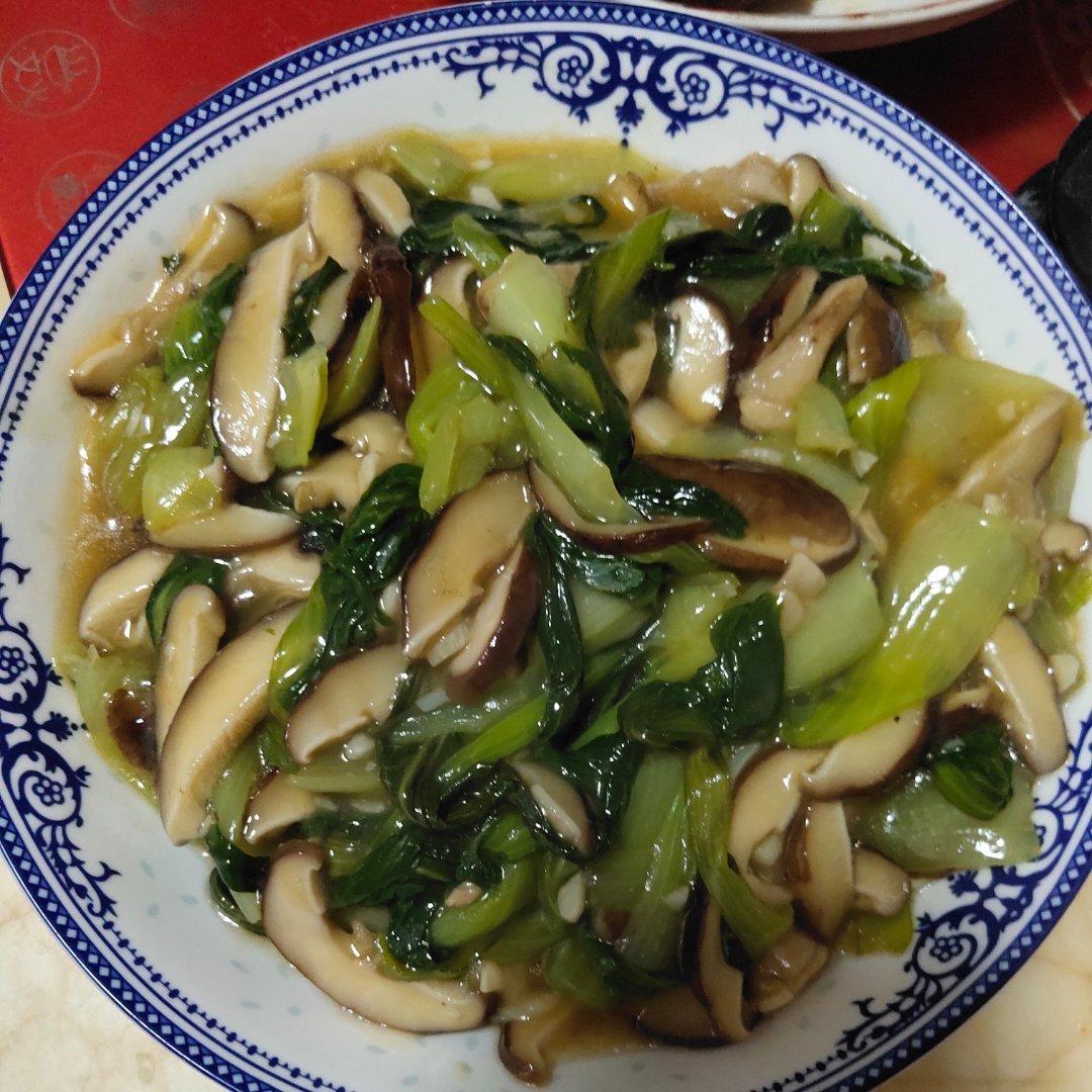香菇油菜（简单快手）