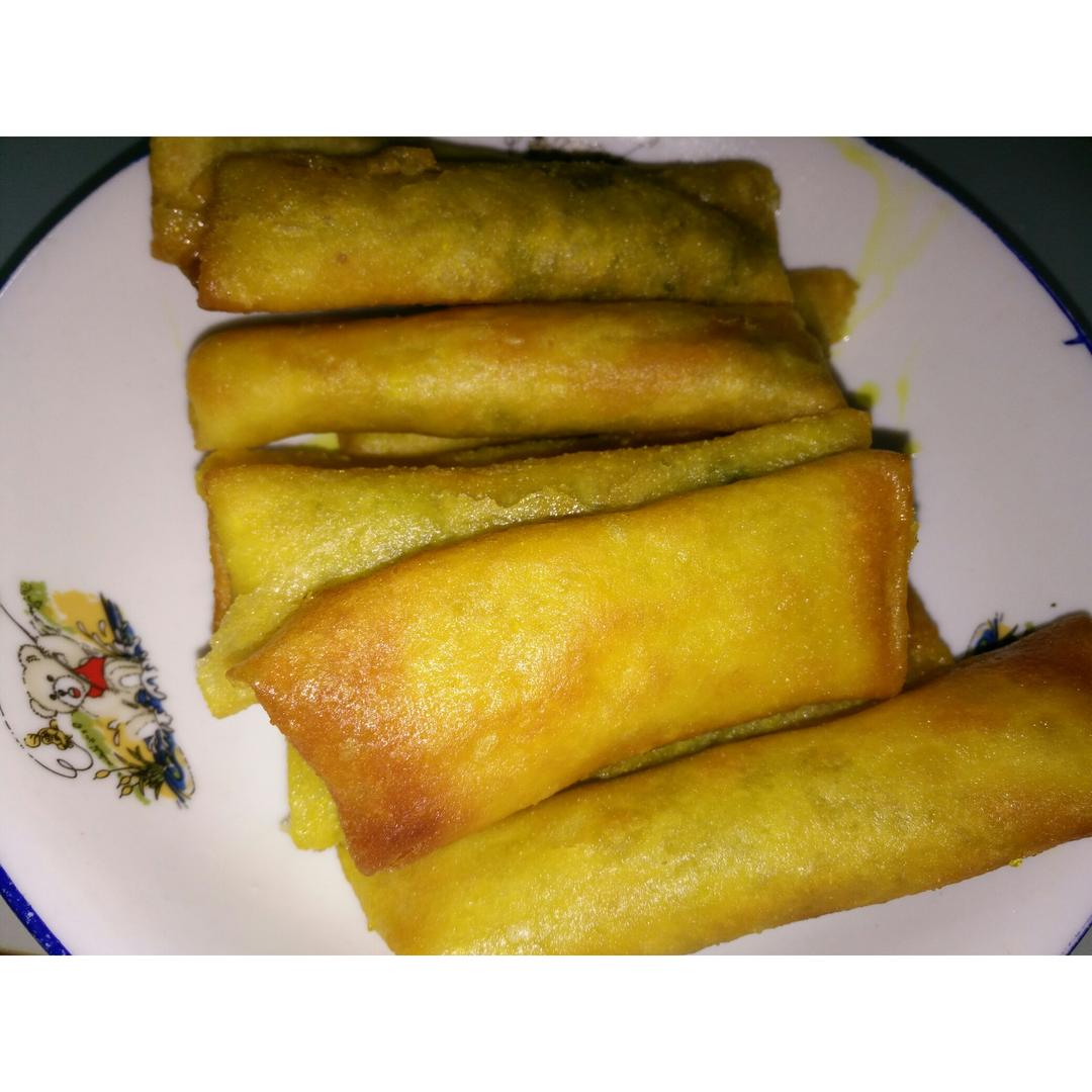 雪菜丝冬笋肉末春卷