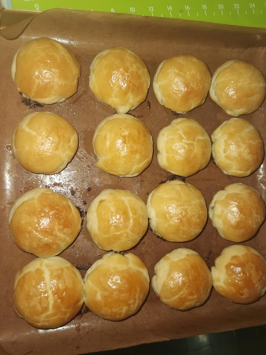 泳式鲜肉榨菜月饼