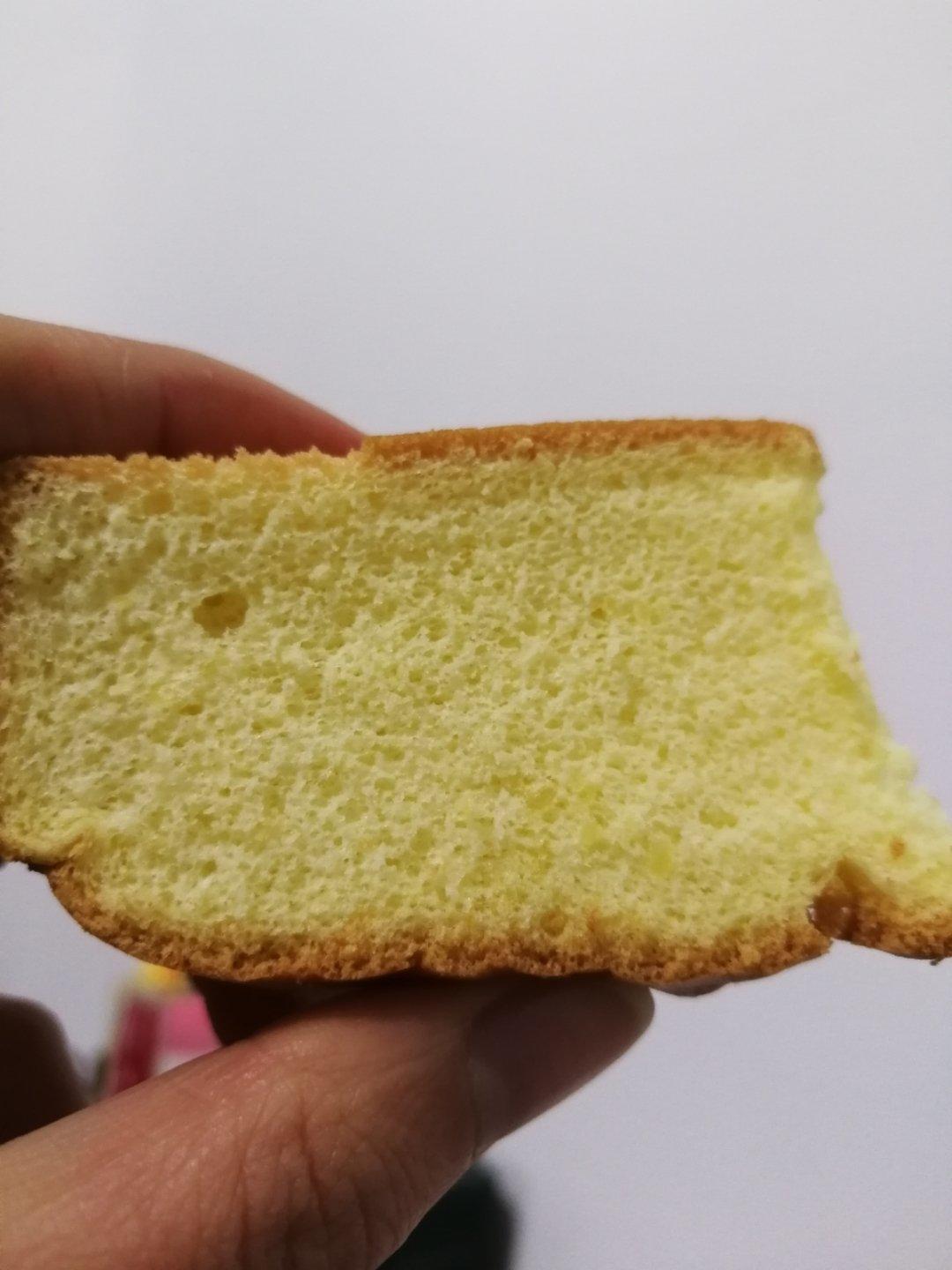 超简单完美戚风蛋糕（6寸2蛋）附打发、翻拌、脱模视频