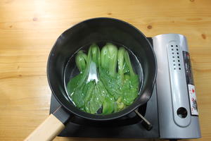 暖心砂锅菜谱--腊肠煲仔饭的做法 步骤5