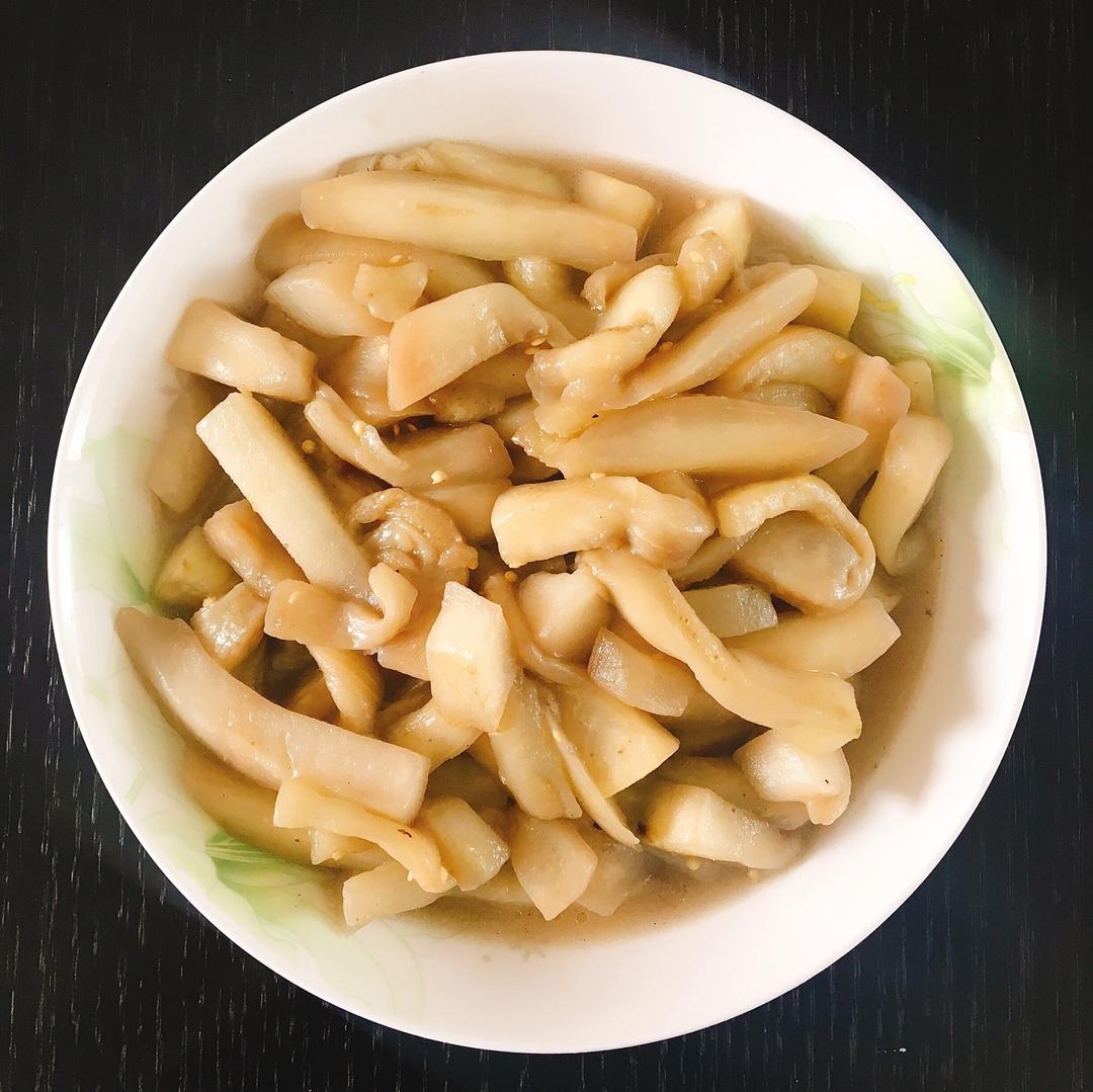 清爽少油又入味的家常炒茄子