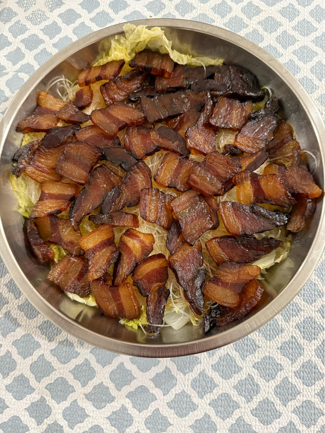 腊肉蒸娃娃菜