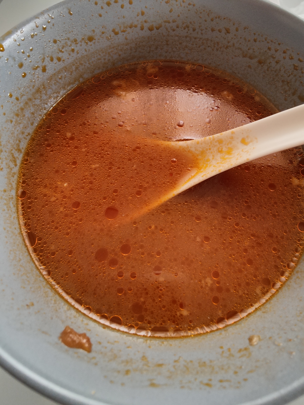 汤浓肉嫩的番茄牛腩，牛腩软烂秘法