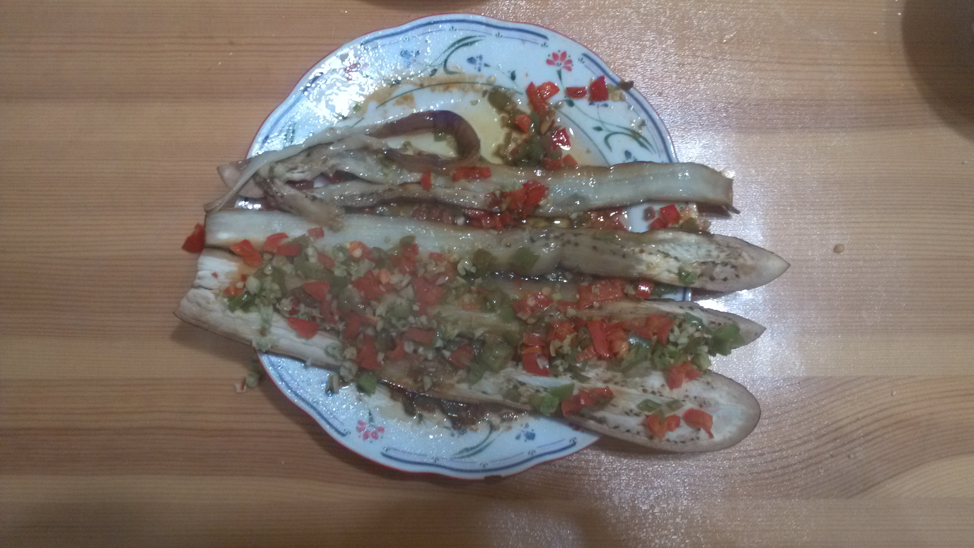 蒜蓉烤茄子