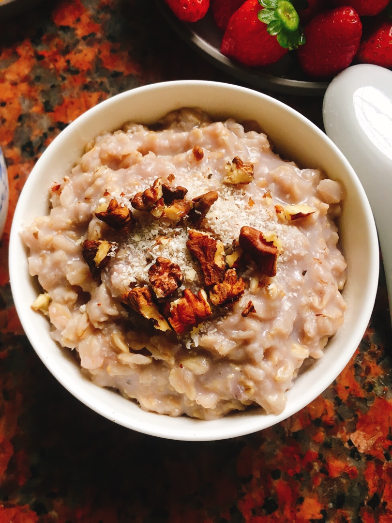 芋头燕麦粥 (Taro and Oatmeal Porridge)