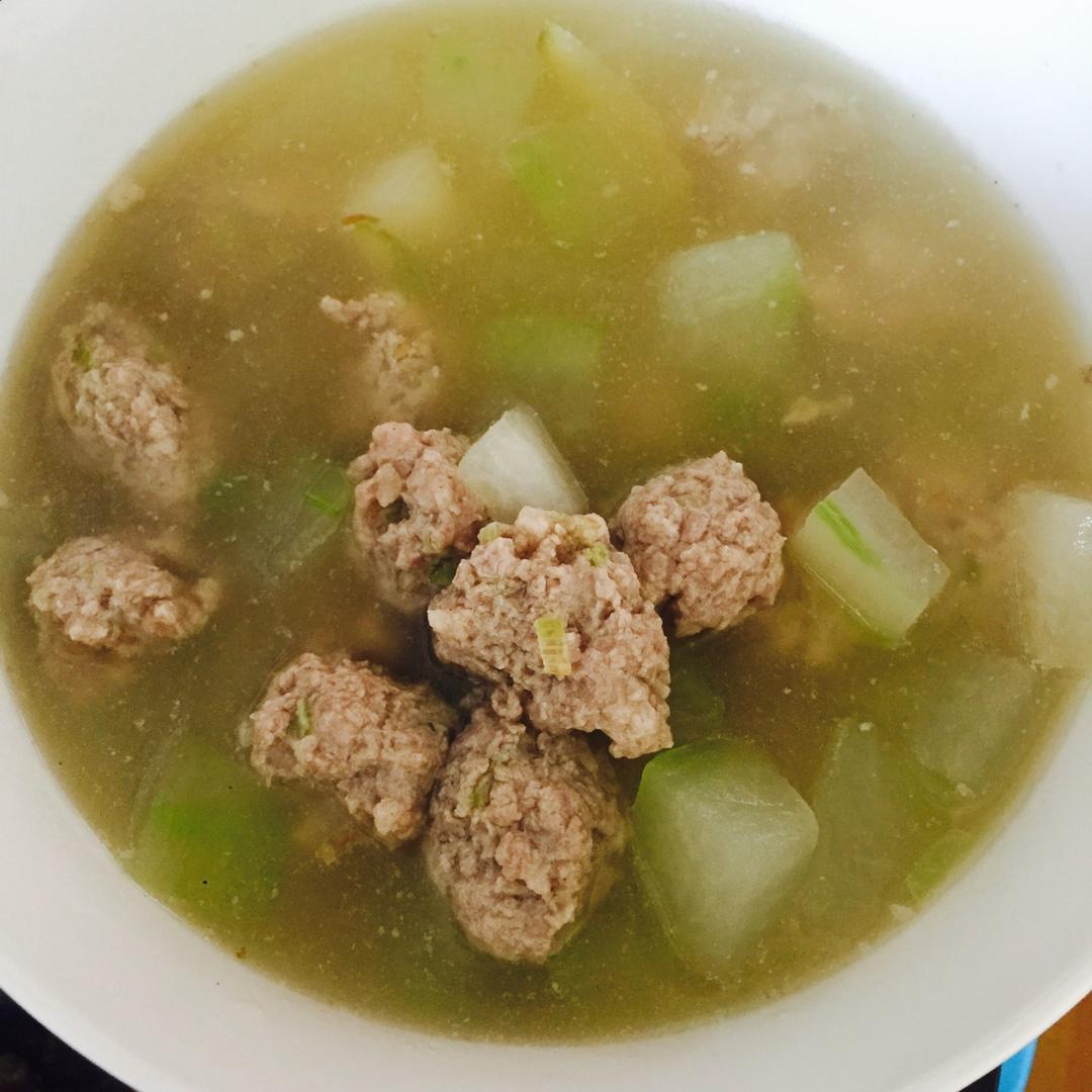 夏天不可错过的家常味--冬瓜丸子汤