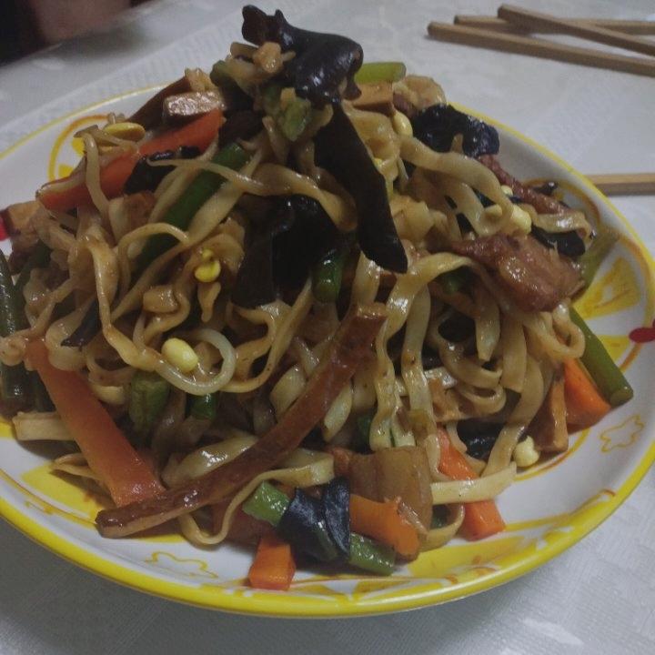 豆角焖面