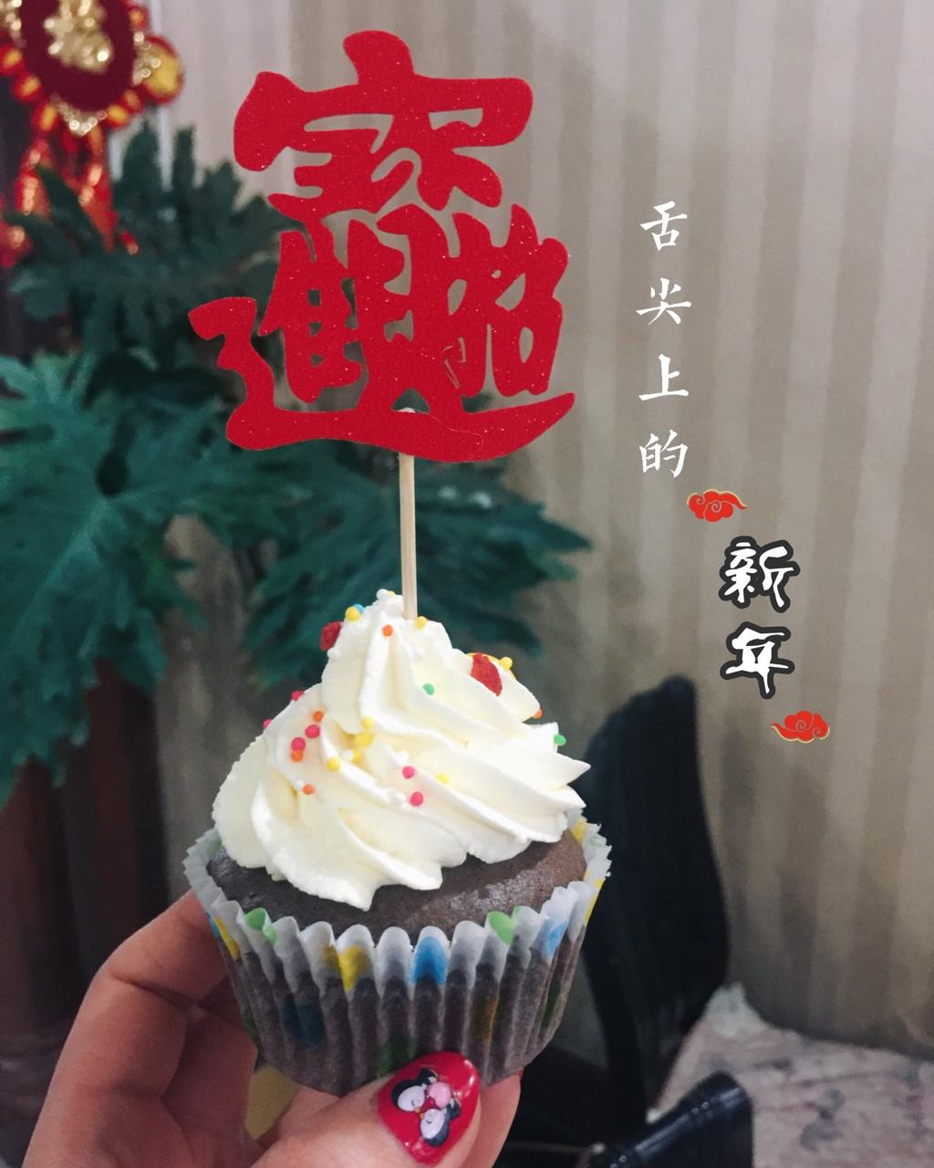 巧克力纸杯戚风蛋糕