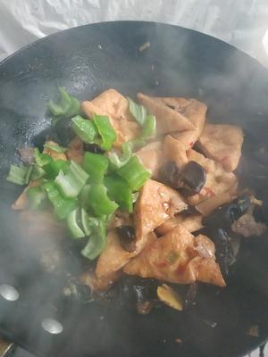 家常豆腐煲的做法 步骤7