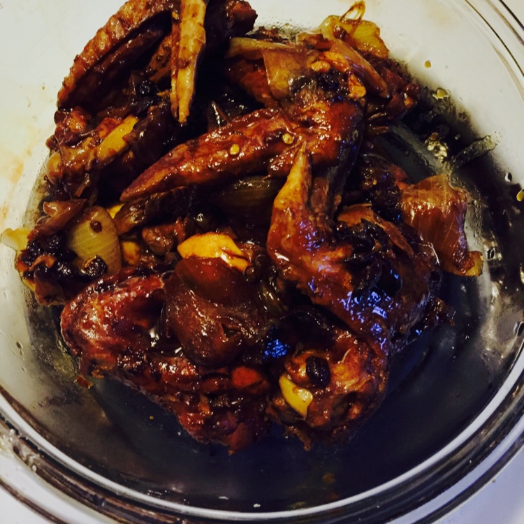 卤鸡翅