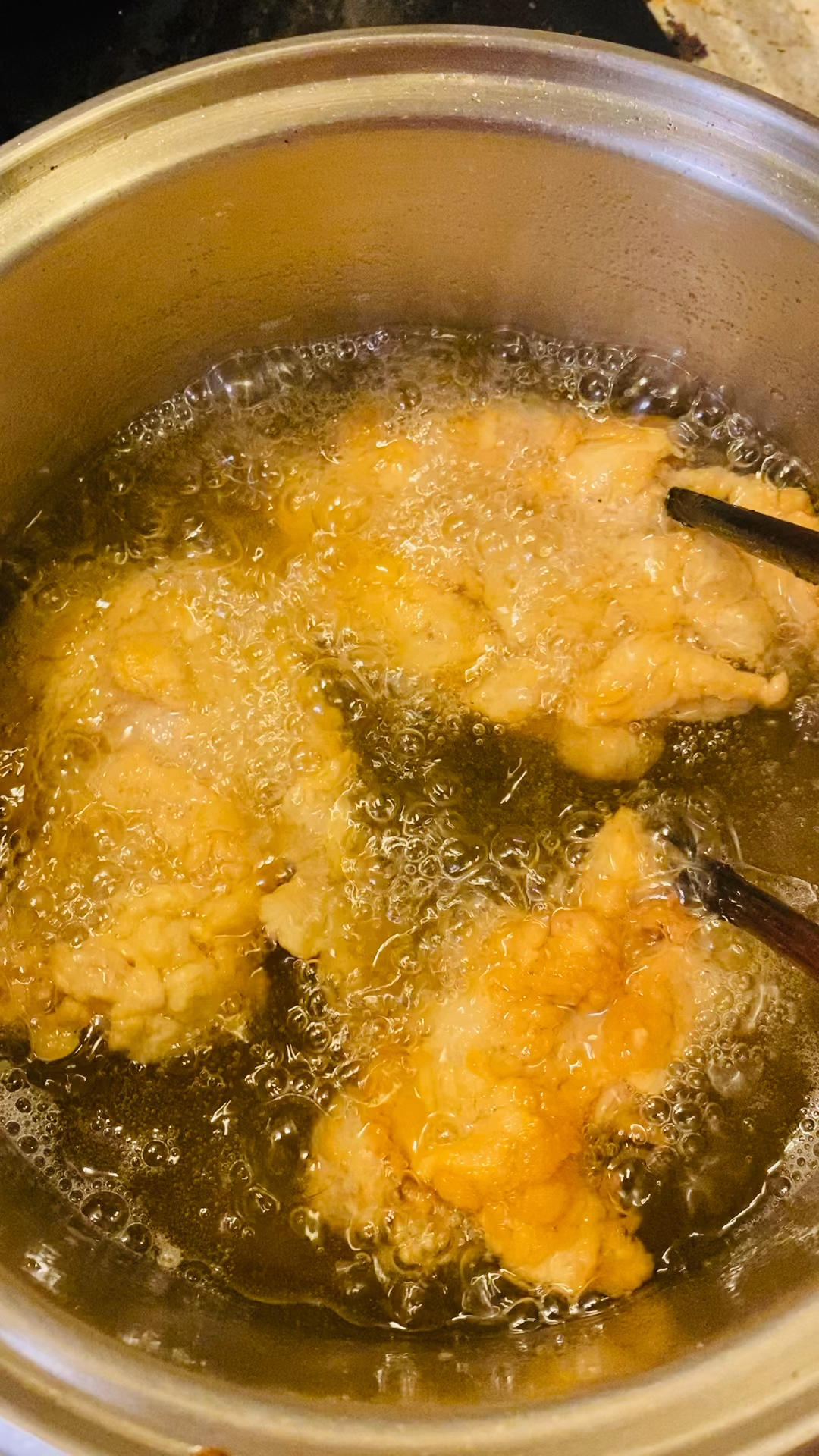 肯德基炸鸡翅（外酥里嫩又多汁）