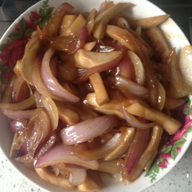 洋葱遇到杏鲍菇