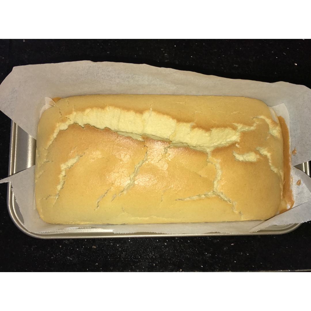 柔润轻负担酸奶香蕉蛋糕