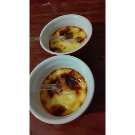 Crèmebrulée。法式烤布雷。焦糖布丁。