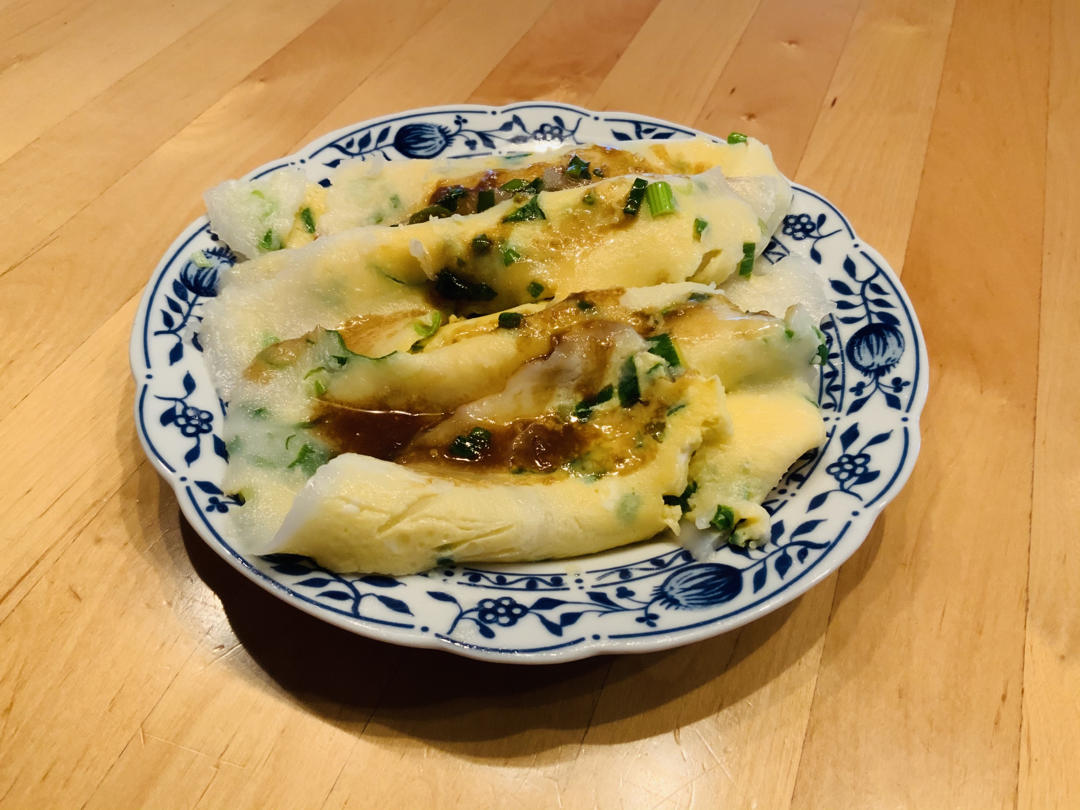 肠粉技术，从  酱汁  到  粉皮  到  蒸制  (网红肠粉一条龙最详细的做法，用此方子开店不是问题)。