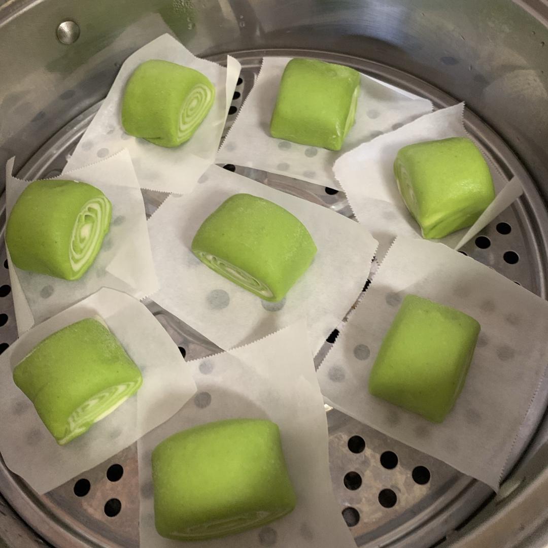 菠菜汁双色刀切馒头