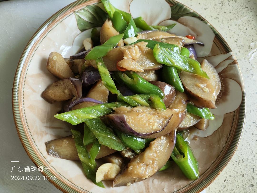 青椒炒茄子