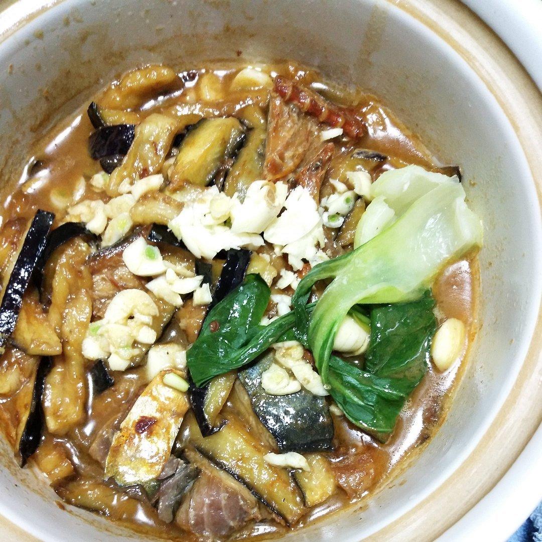咸鱼茄子煲