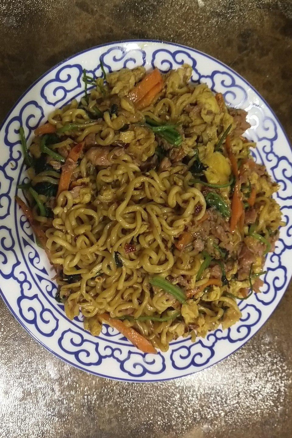 炒方便面