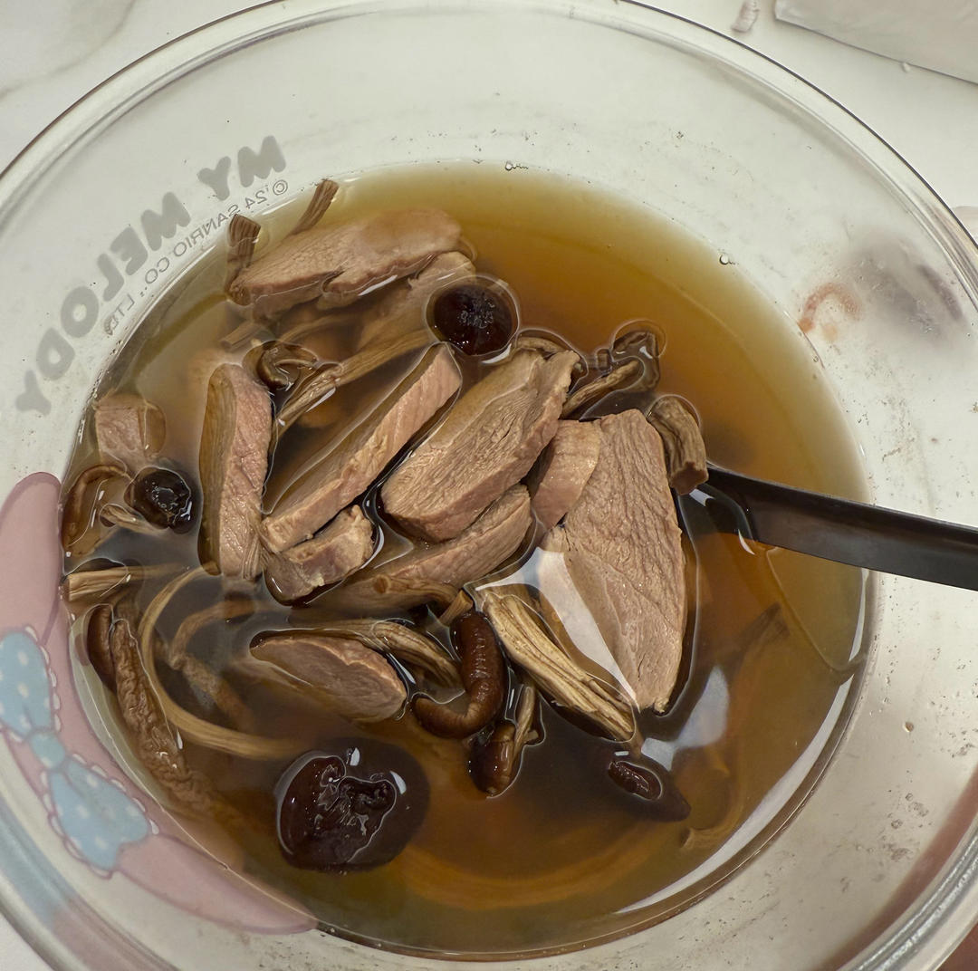 茶树菇老鸭汤