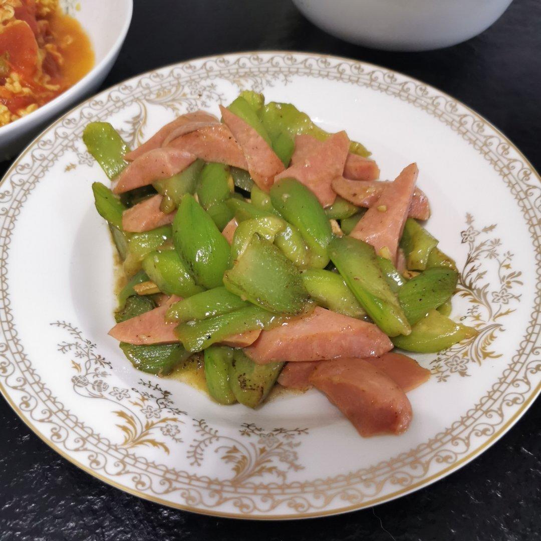丝瓜炒火腿