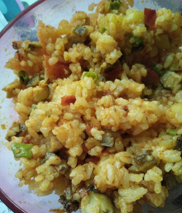 整个番茄饭