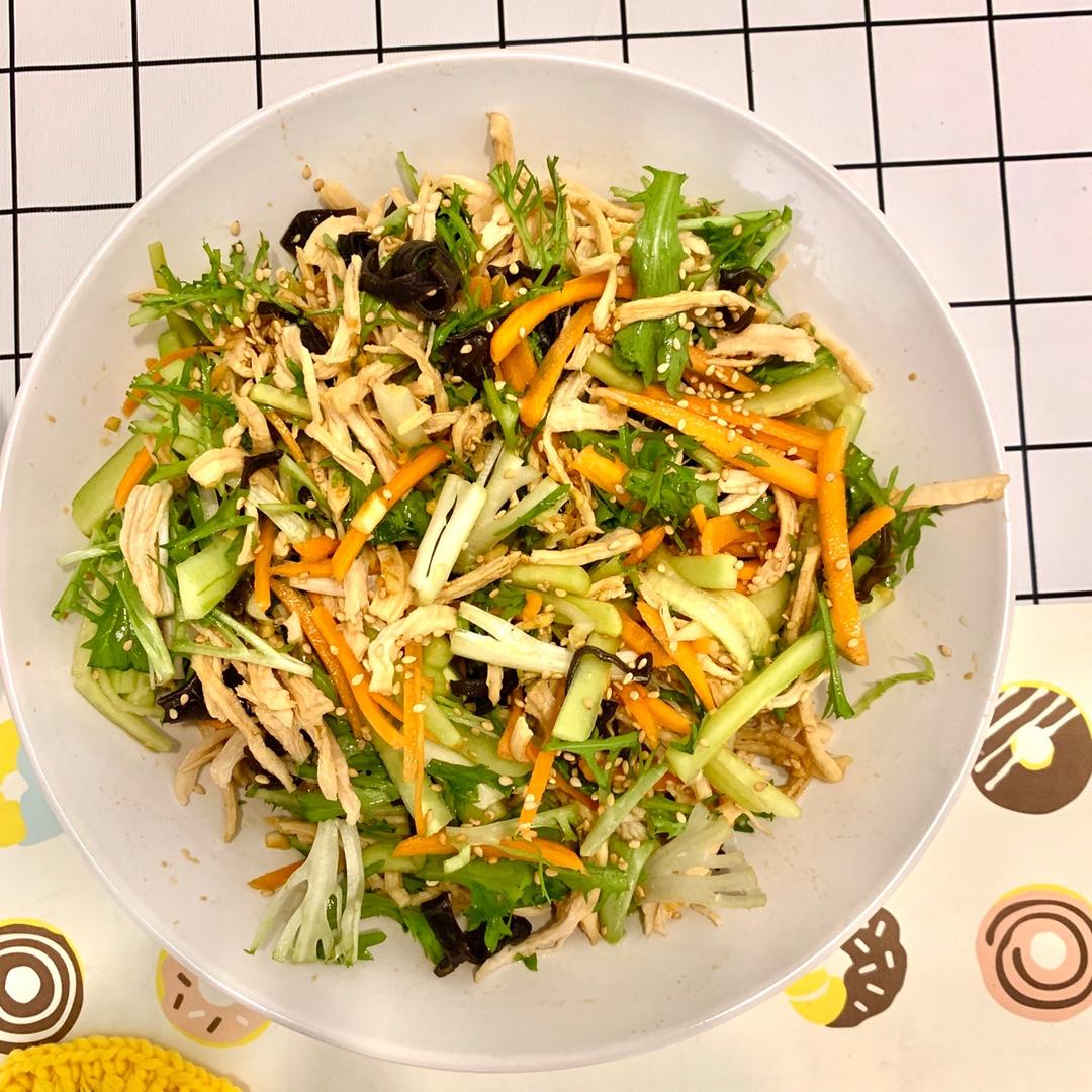 手撕鸡胸肉(简易版)