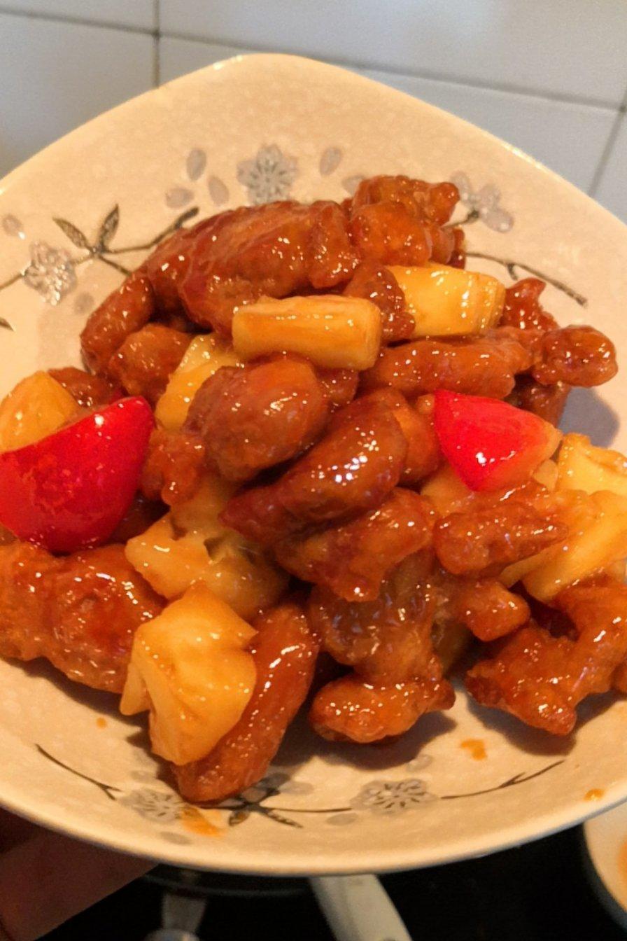 菠萝咕噜肉