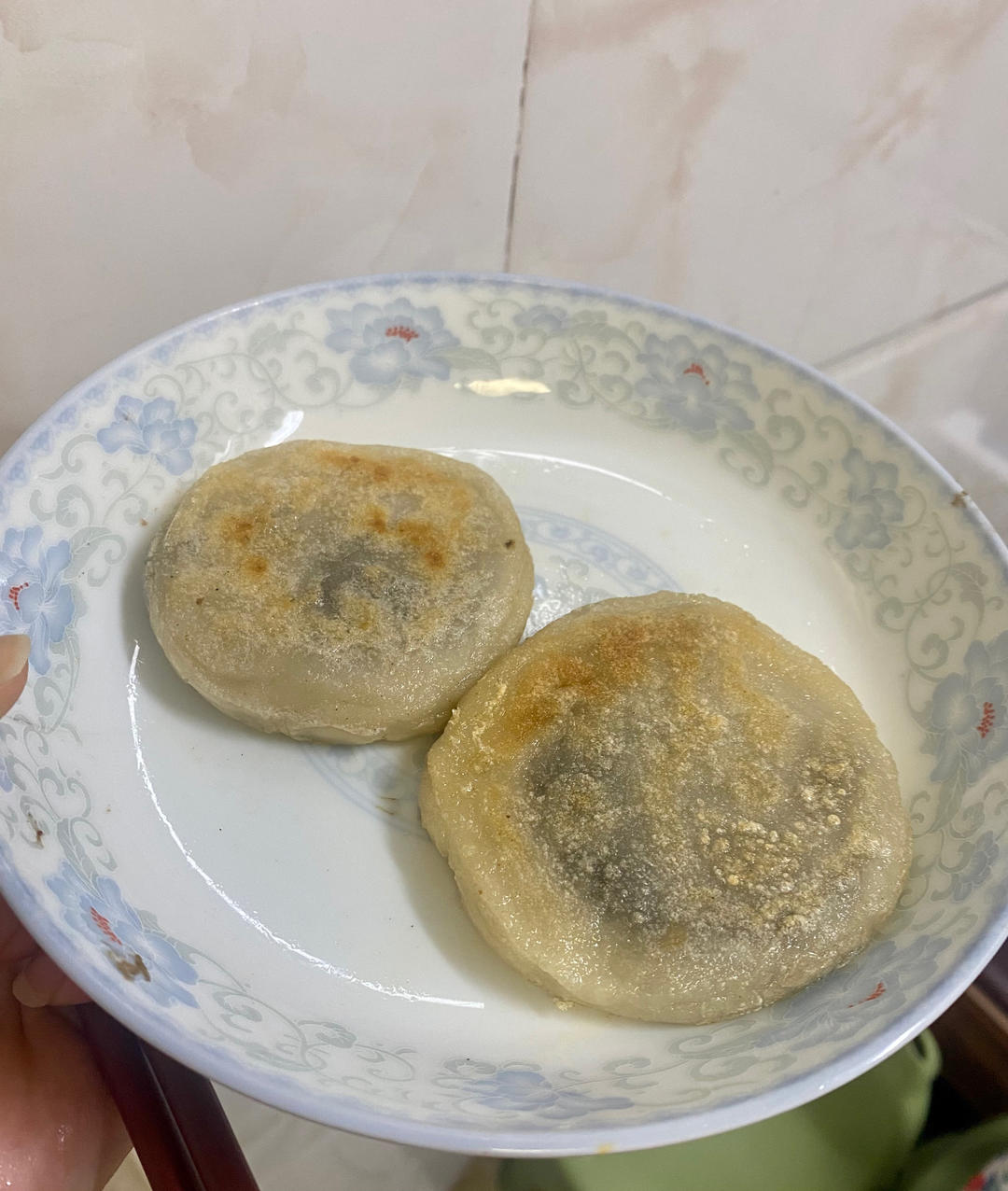 豆沙糯米饼，外皮酥脆内里软糯香甜