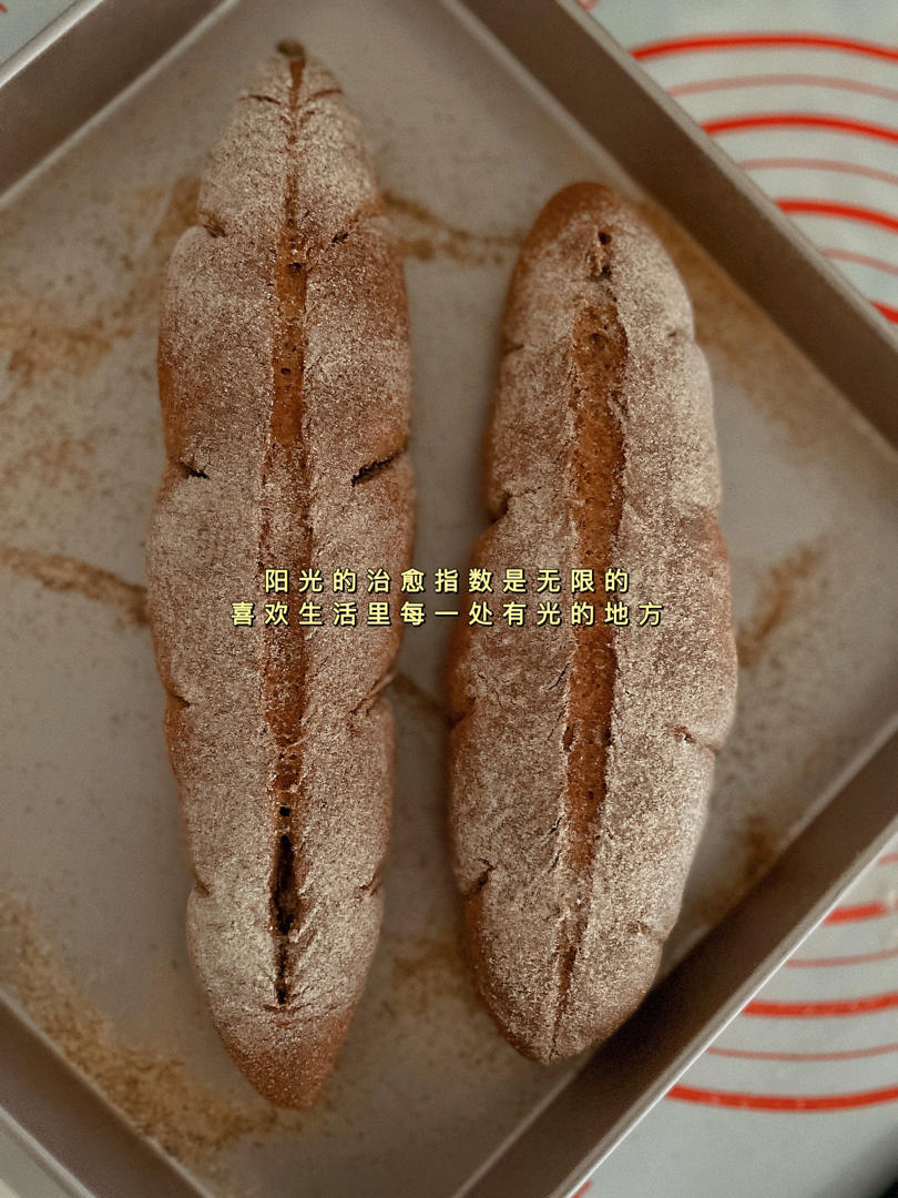 新手手揉，低卡减脂100%黑麦全麦面包
