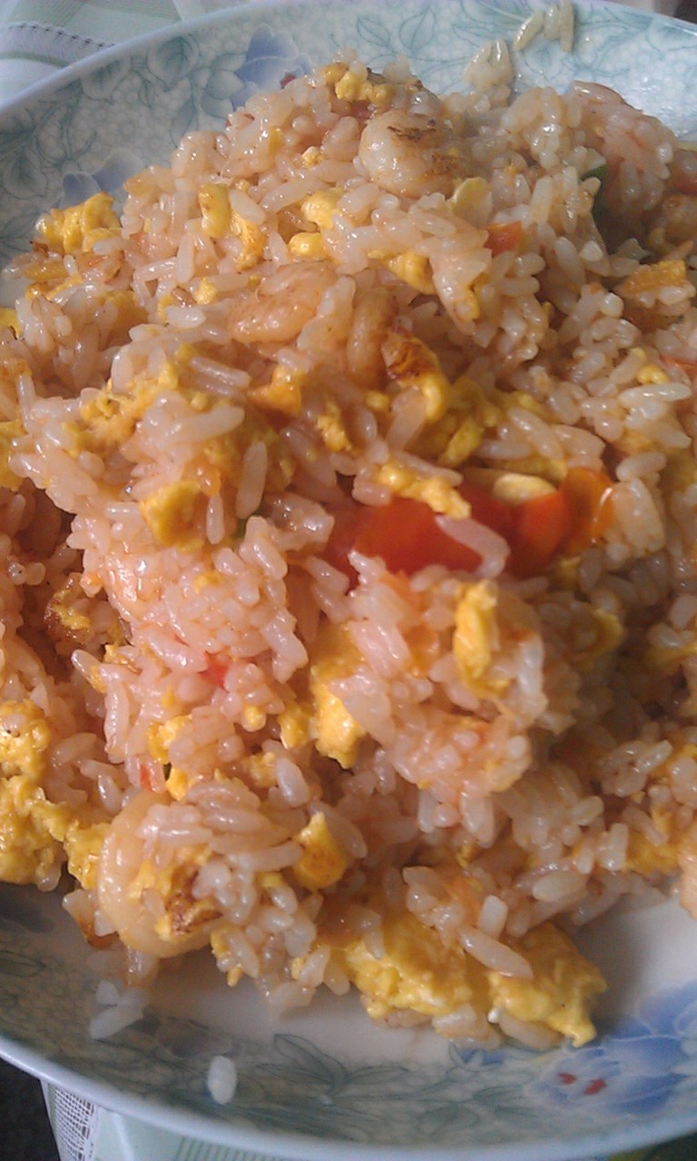 番茄虾仁蛋炒饭