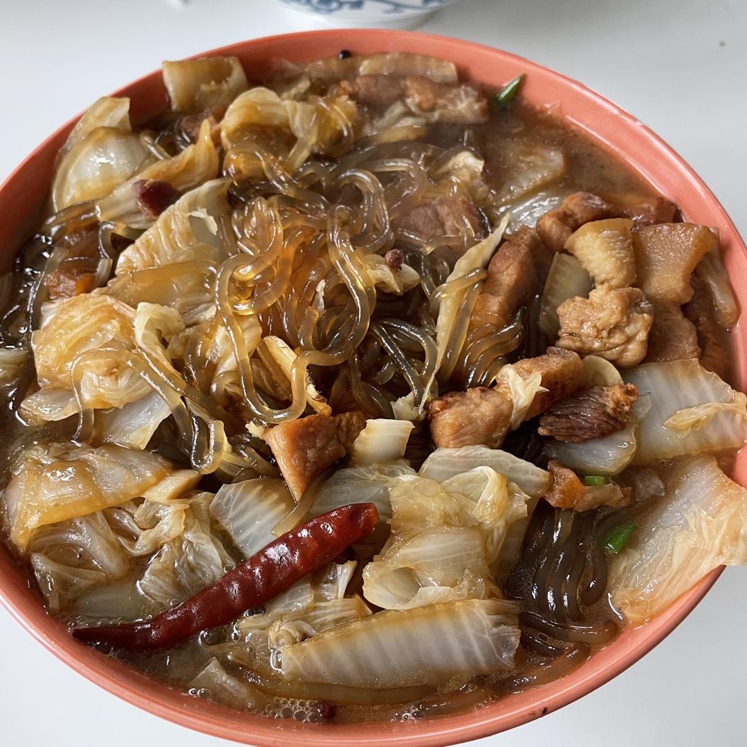 地道东北猪肉白菜炖粉条