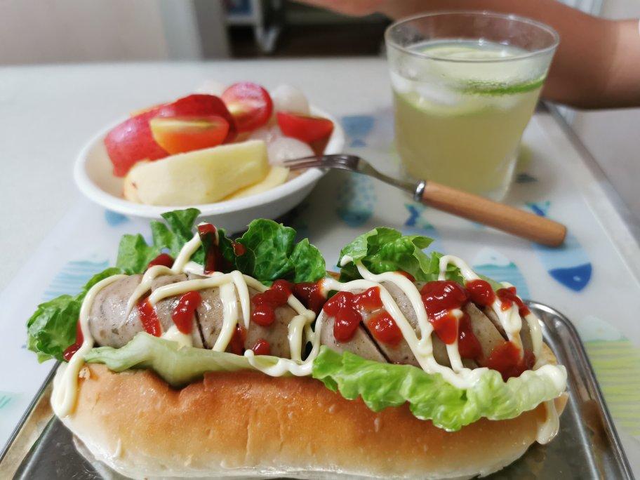 70%中种法鲜奶雪露面包~