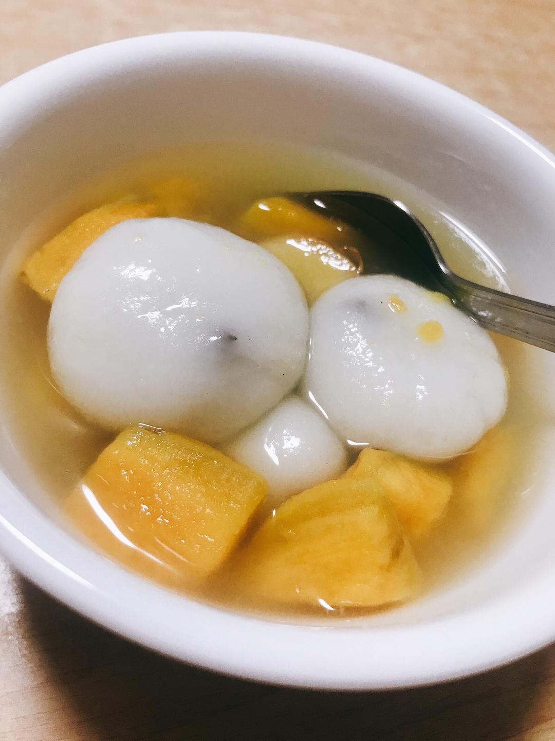 番薯姜糖水拼汤圆