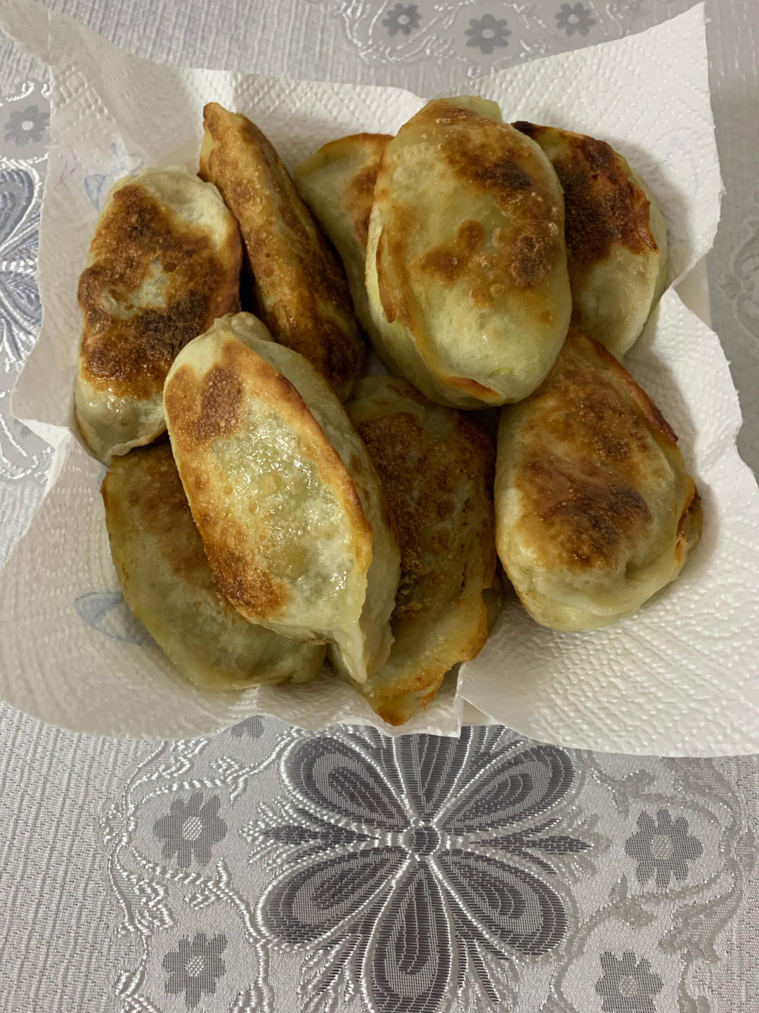 一屋，二人，三餐，四季