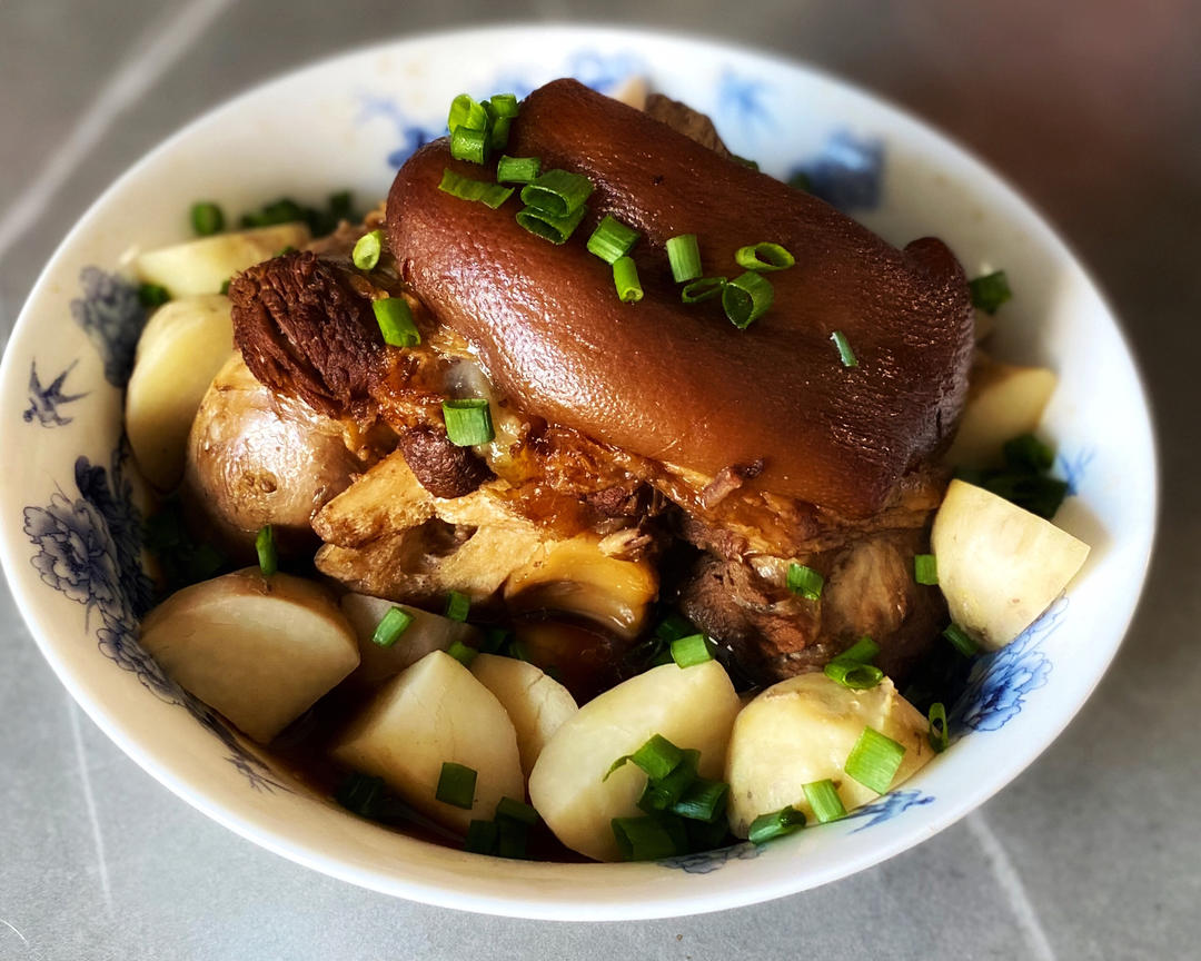 黎老师|新派霸王肘子&卤藕片