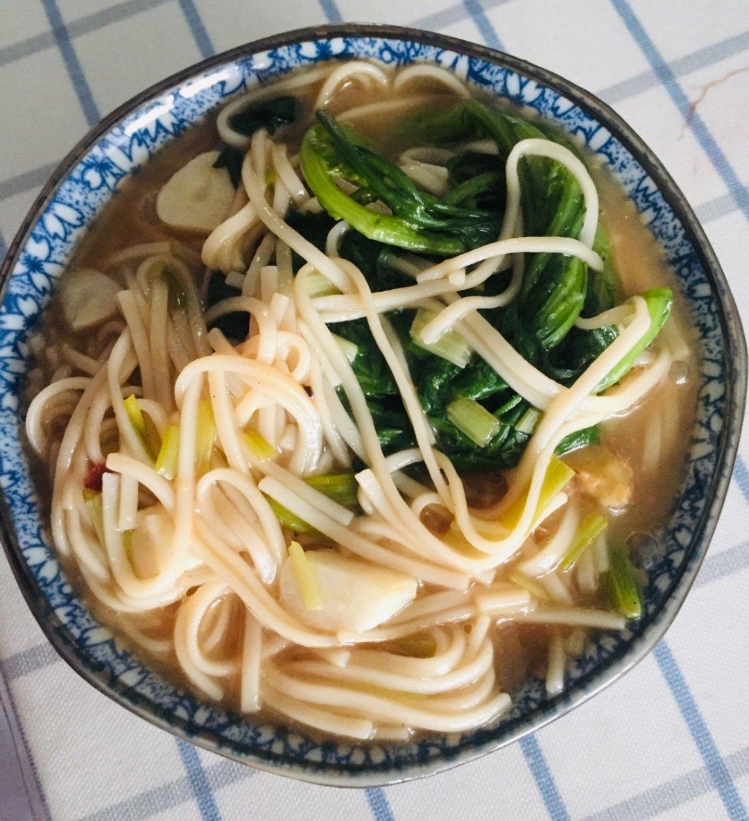 长寿面（家乡炝锅面）