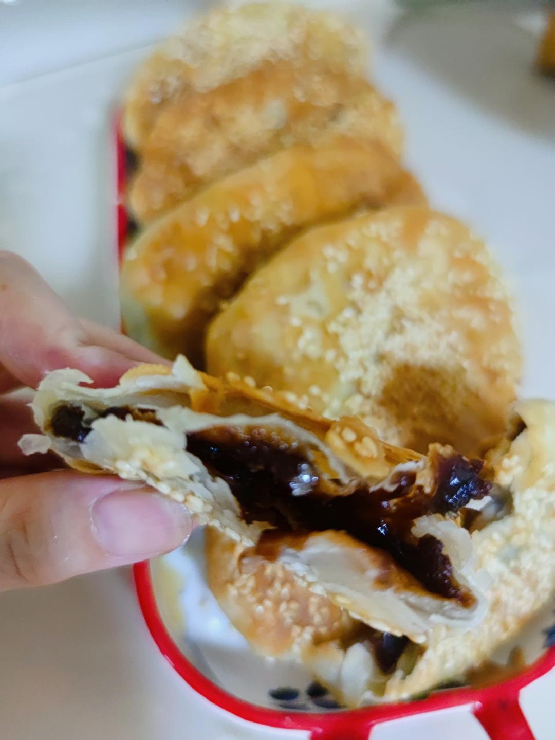 街边印象小吃掉渣红糖酥饼