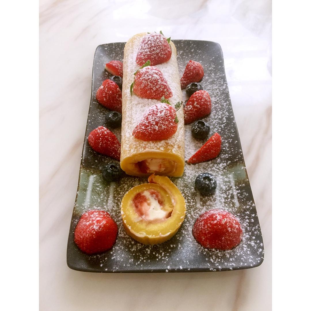 草莓奶油卷/O卷/小山卷