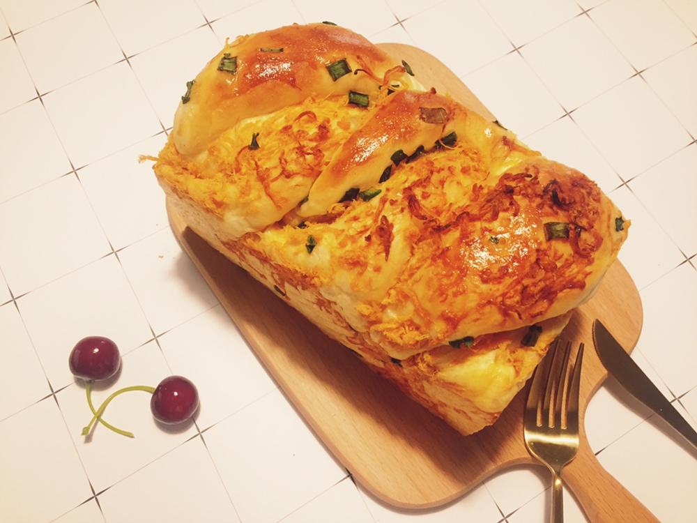 香葱肉松手撕吐司
