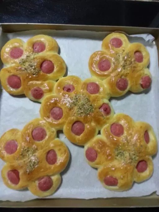 香肠花式面包
