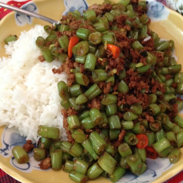 肉沫豆角下饭菜