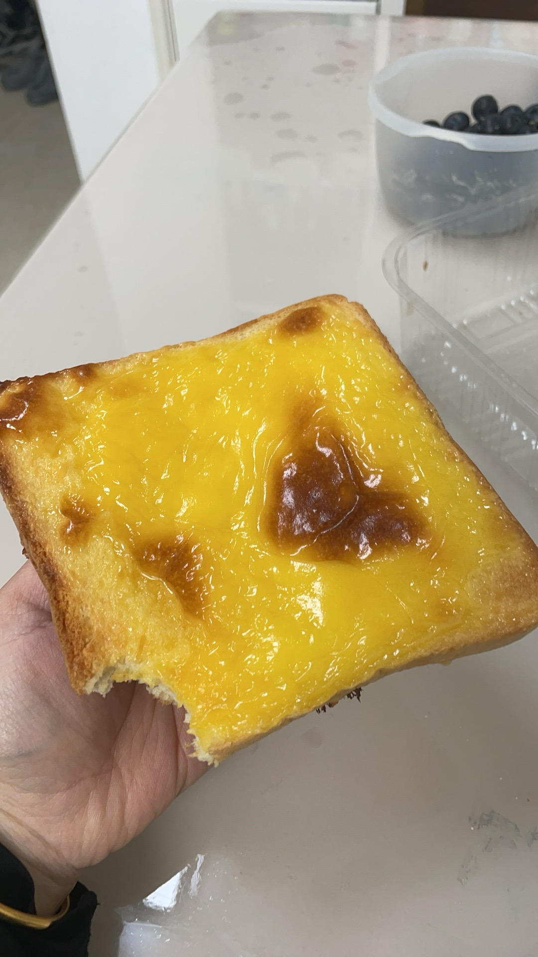 零失败快手岩烧乳酪(熔岩吐司)十分钟网红早餐，好吃哭