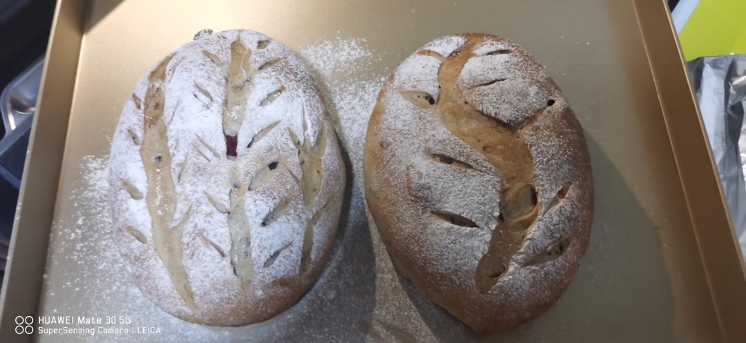 全麦蔓越莓核桃软欧包