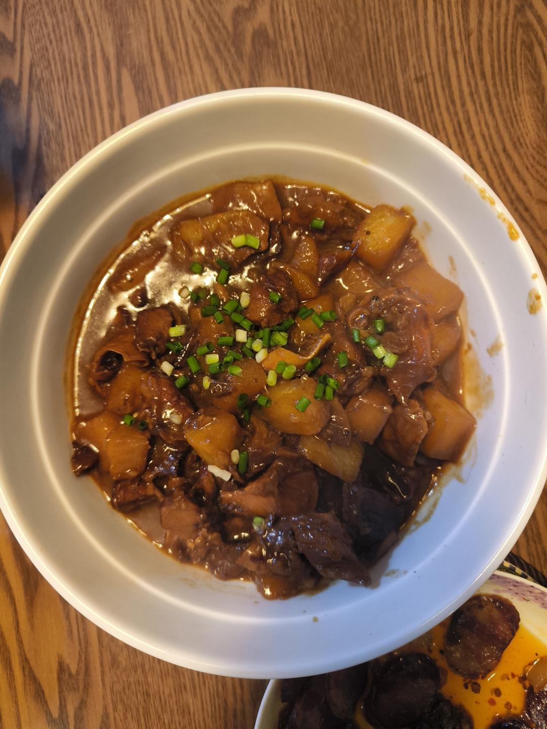 广式焖牛腩
