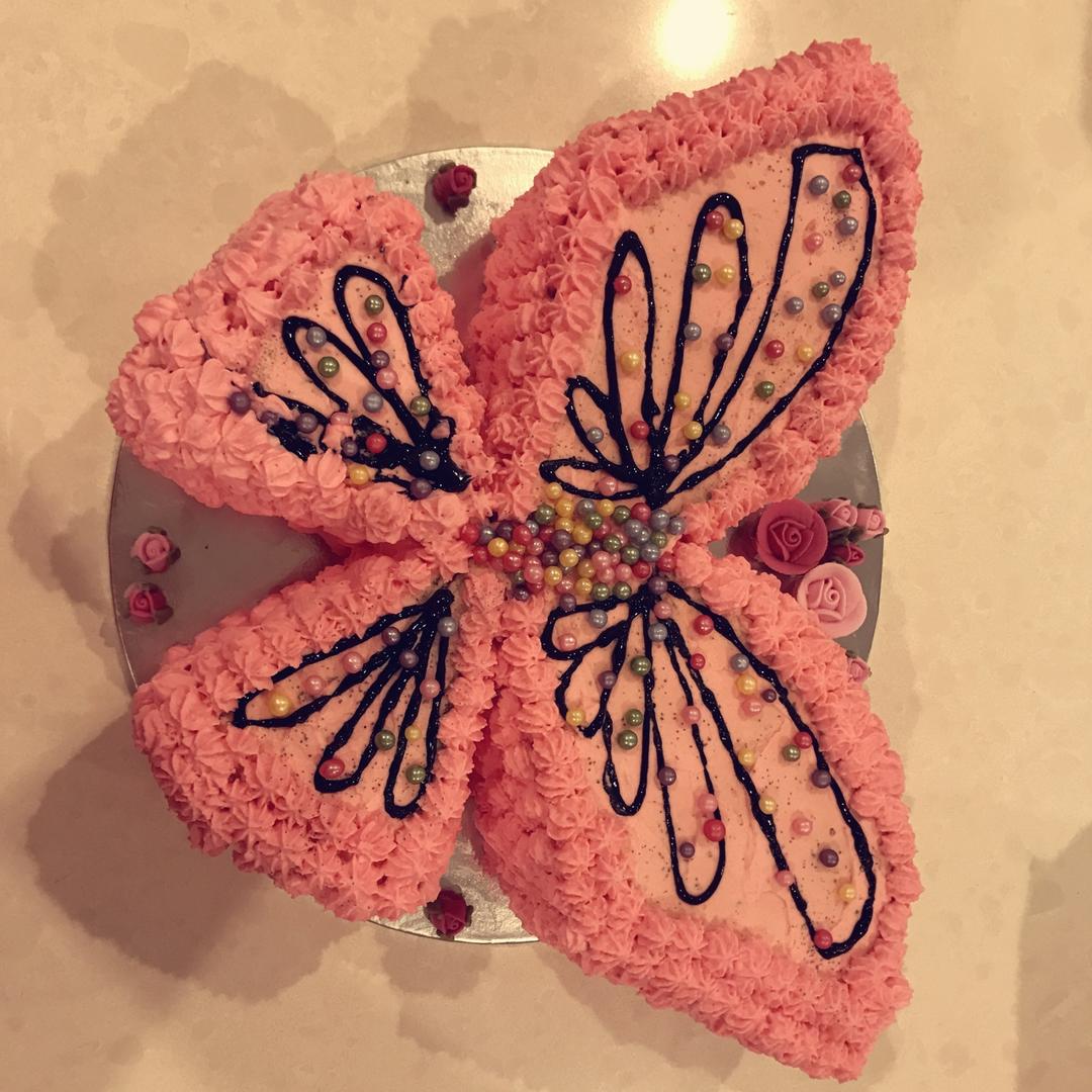 澳达auda-rikka做的立体卡通蝴蝶生日蛋糕