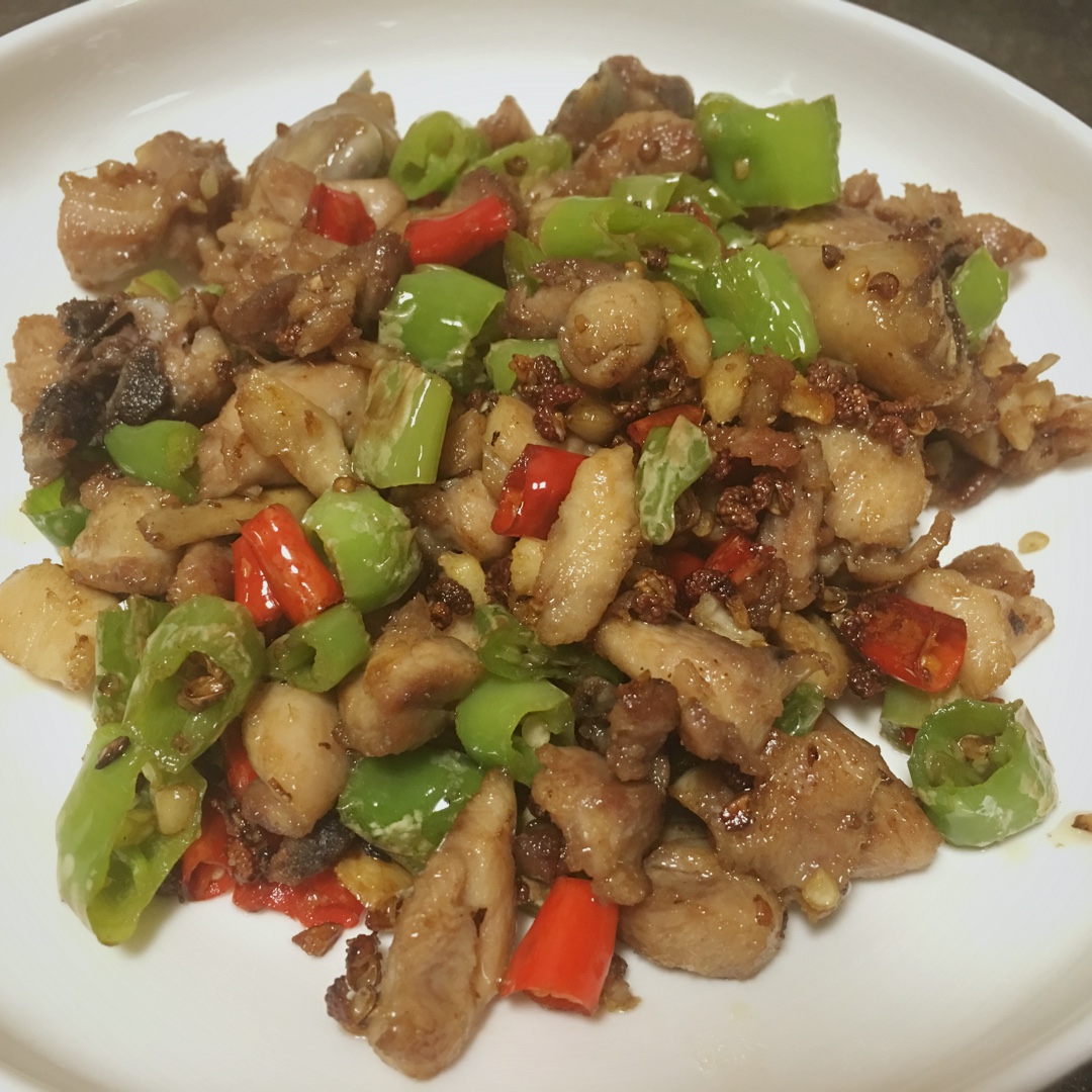 老丁的私房菜-尖椒鸡