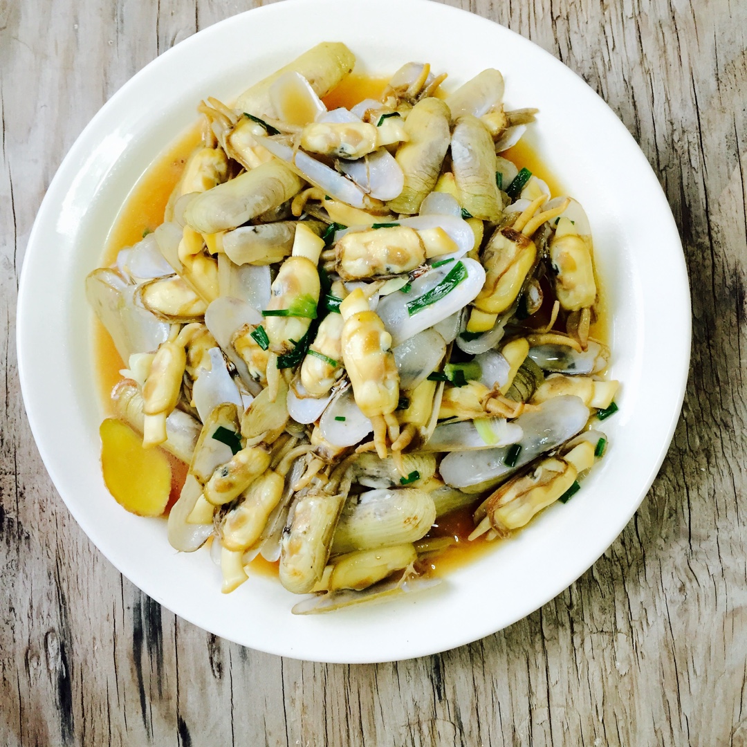 虞美人做的葱姜炒蛏子